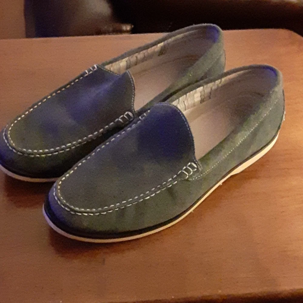 Bass Foster gray suede leather boat shoes white stitching padded insole sz 11 …